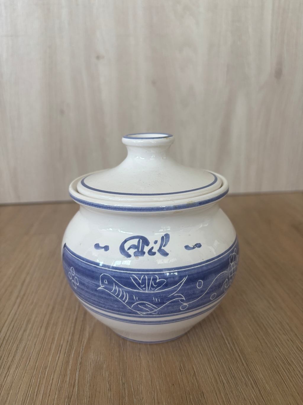 Montgolfier Garlic Keeper with Lid