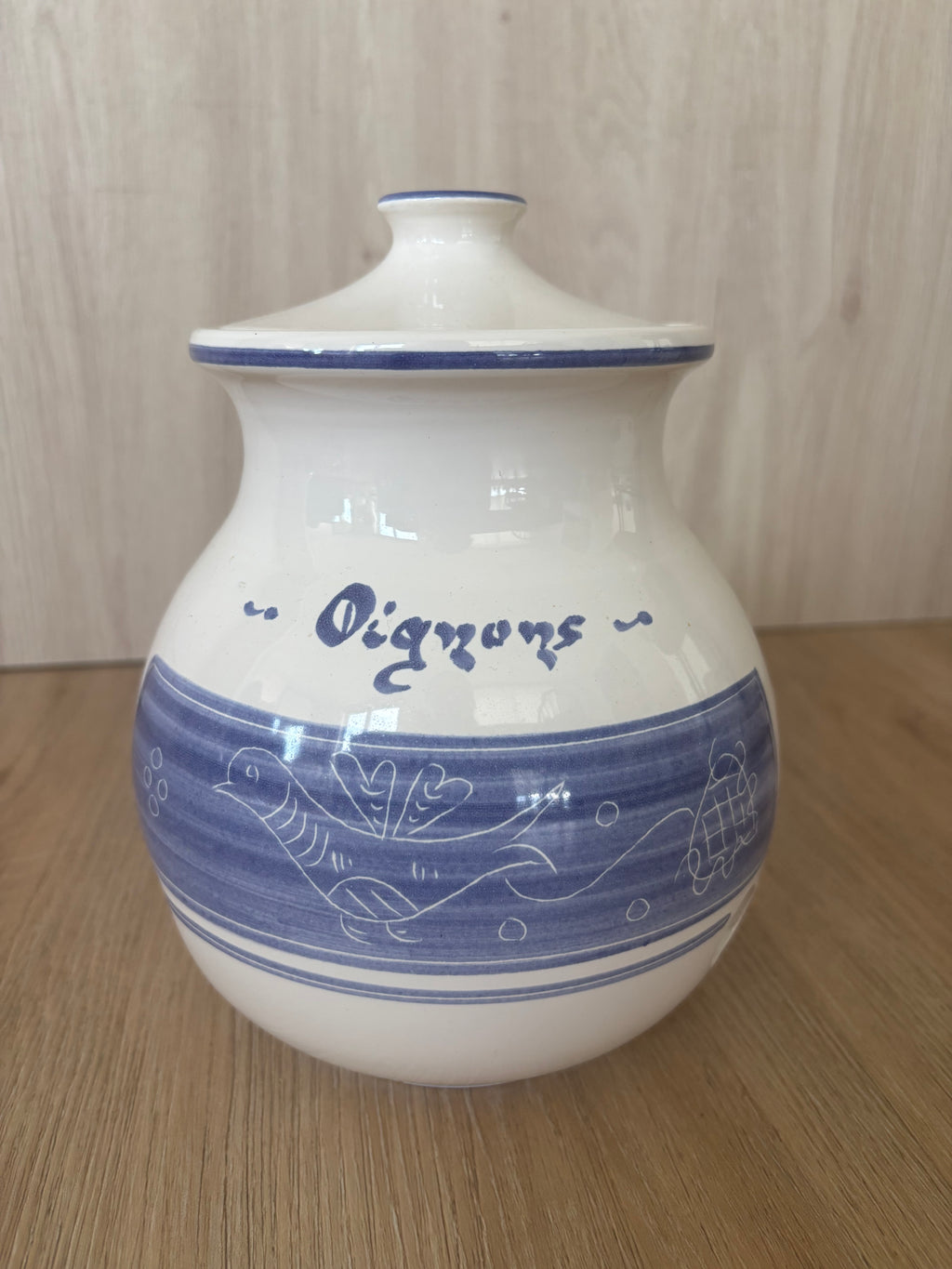 Montgolfier Onion Keeper with Lid
